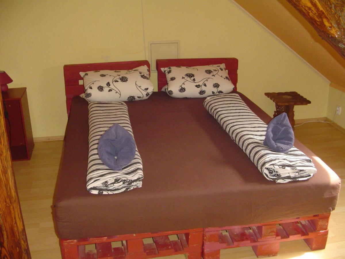 Villa Ametyst Štúrovo Extérieur photo