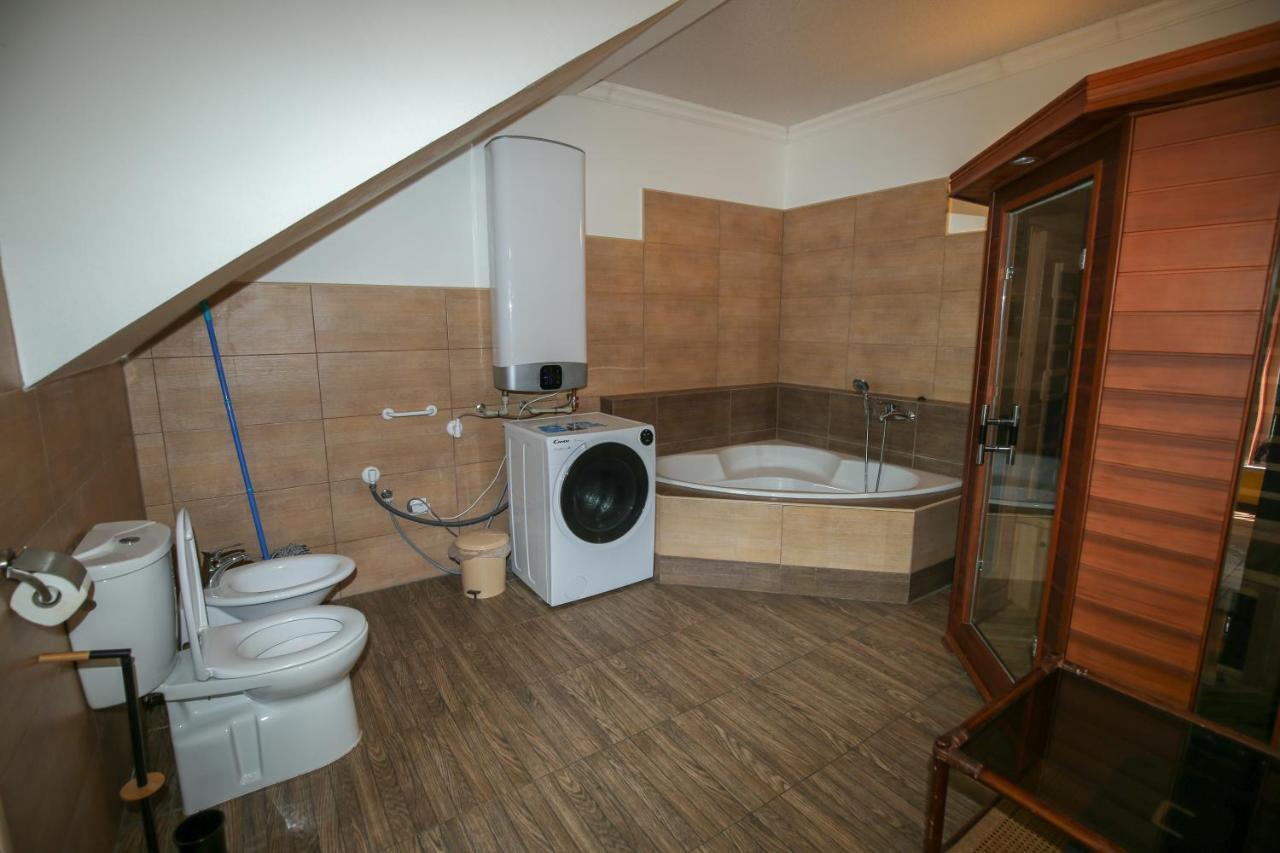 Villa Ametyst Štúrovo Extérieur photo