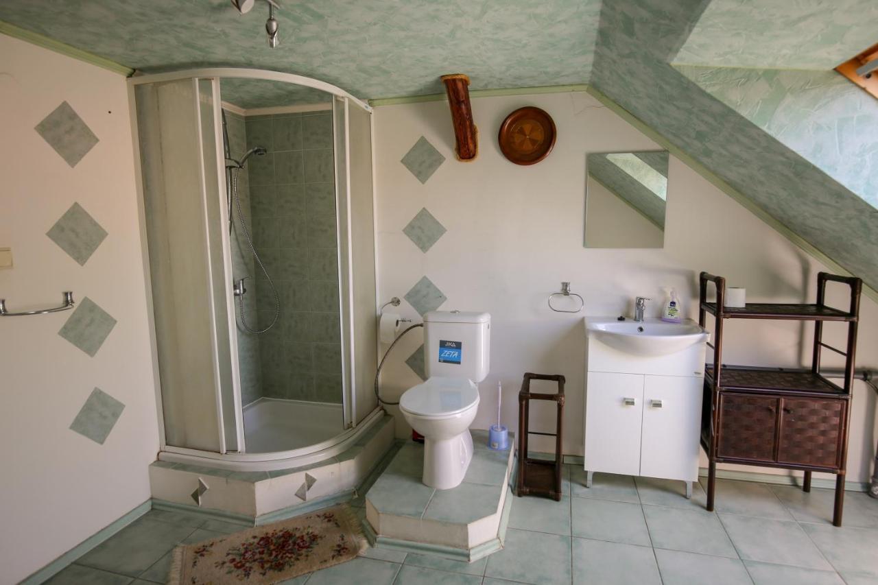 Villa Ametyst Štúrovo Extérieur photo
